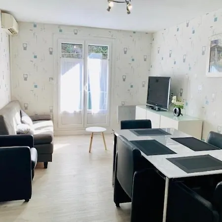 F3 Renove, 2 A 6 Pers, Clim, Wifi, Garage Ferme, Animaux Ok, Amelie-les-bains - Fr-1-703-31 Apartment Amelie-les-Bains-Palalda