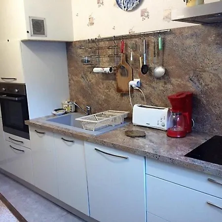 Apartment F3 Renove, 2 A 6 Pers, Clim, Wifi, Garage Ferme, Animaux Ok, Amelie-les-bains - Fr-1-703-31